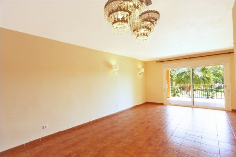 Huoneisto vuokrattavana Santa Ponsa, Mallorca, Espanja, 3 makuuhuonetta, 115 m2 No. 139878 - kuva 4