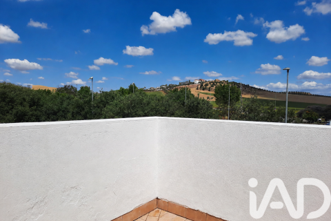 Townhouse for sale in Ecija, Seville, Spain 3 bedrooms, 175 sq.m. No. 188347 - photo 3