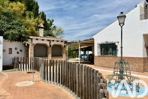 House à vendre à Vinuela, Malaga, Espagne, 6 chambres, 320 m2 No. 188352 - photo 5