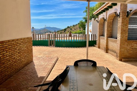 House à vendre à Vinuela, Malaga, Espagne, 6 chambres, 320 m2 No. 188352 - photo 16