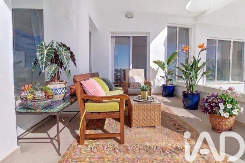 Apartment for sale in Tarifa, Cadiz, Spain 2 bedrooms, 93 sq.m. No. 188350 - photo 1