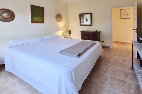 Villa for sale in Nova Santa Ponsa, Mallorca, Spain 3 bedrooms, 188 sq.m. No. 142673 - photo 18