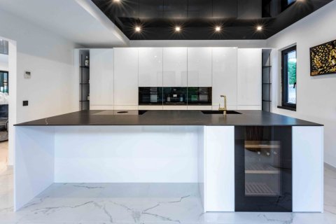 Villa for sale in Santa Ponsa, Mallorca, Spain 4 bedrooms, 380 sq.m. No. 142672 - photo 19