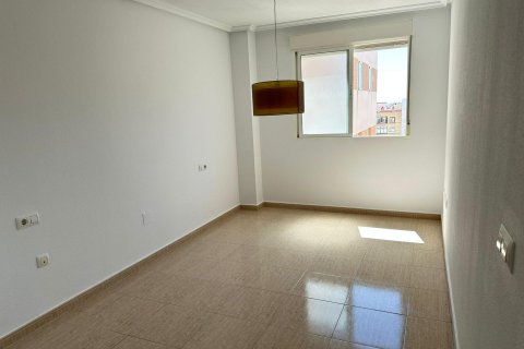 Продажа квартиры в Торревьеха, Аликанте, Испания 2 спальни, 70м2 №183019 - фото 4
