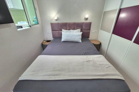 Bungalowi myytävänä El Limonar, Malaga, Espanja , 64 m2 No. 183018 - kuva 24