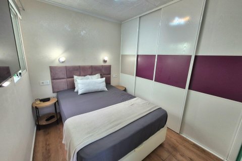 Bungalowi myytävänä El Limonar, Malaga, Espanja , 64 m2 No. 183018 - kuva 26
