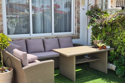 Bungalowi myytävänä El Limonar, Malaga, Espanja , 64 m2 No. 183018 - kuva 12