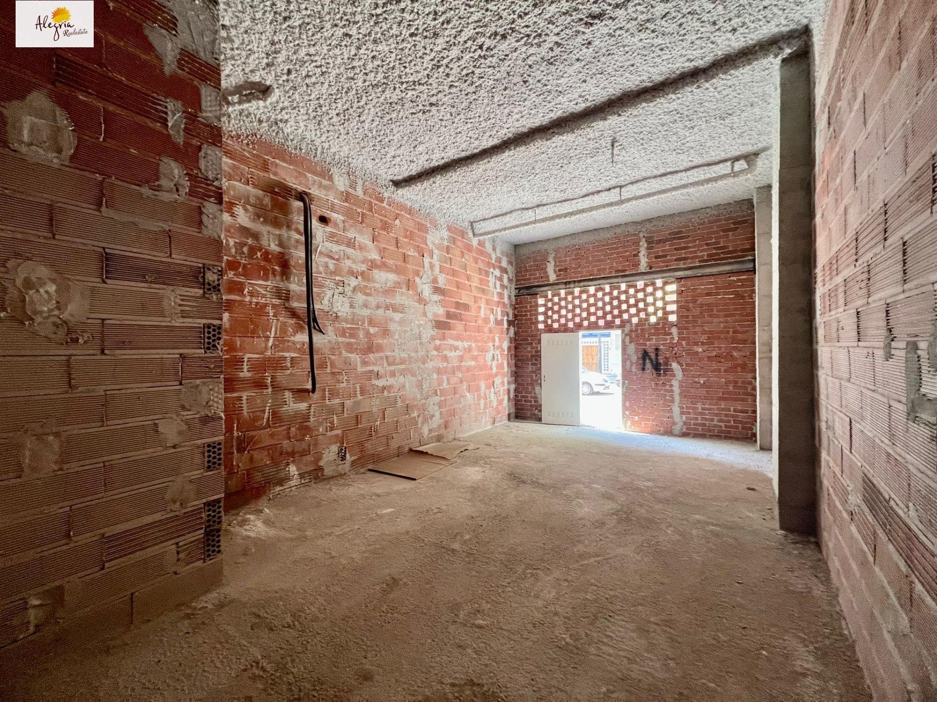 Liikekiinteistö Valencia, Espanja 1 makuuhuone, 44 m2 No. 183021