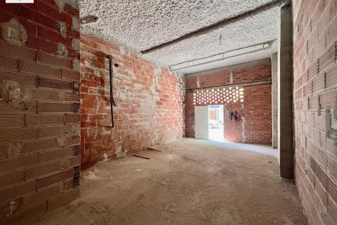Gewerbeimmobilien zum Verkauf in Valencia, Spanien 1 Schlafzimmer, 44 m2 Nr. 183021 - Foto 6