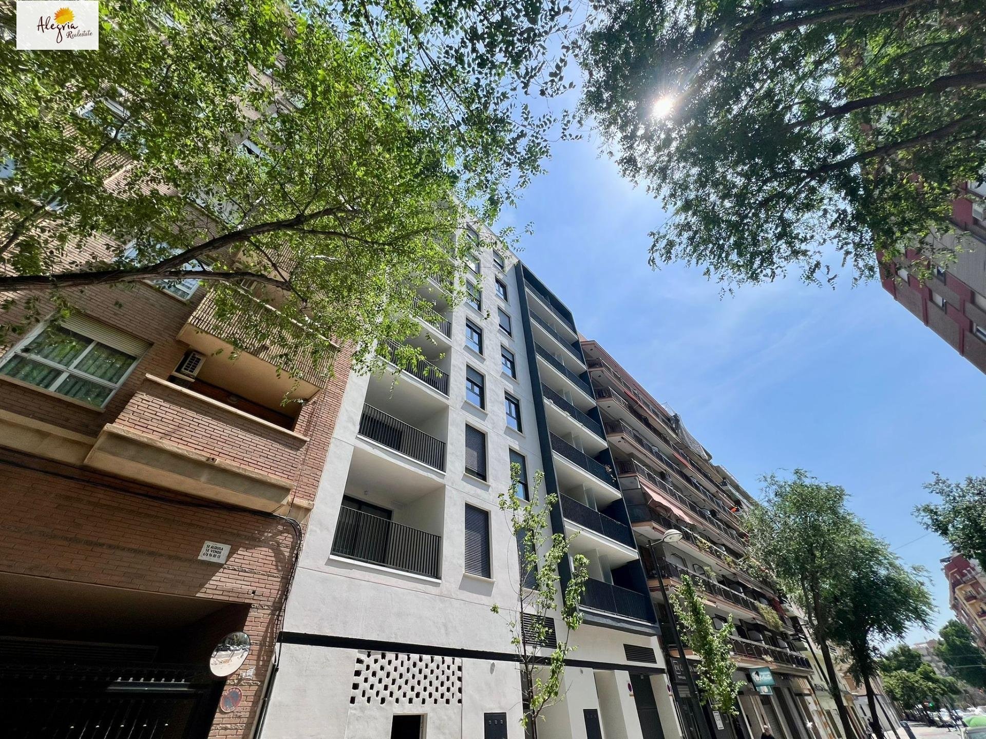Liikekiinteistö Valencia, Espanja 1 makuuhuone, 44 m2 No. 183021