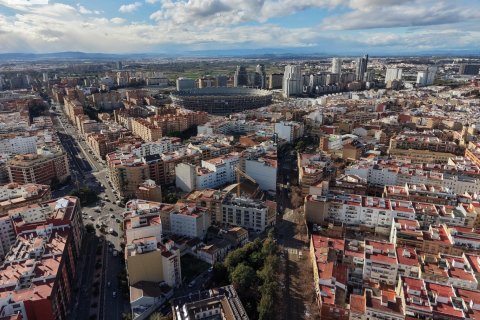 Gewerbeimmobilien zum Verkauf in Valencia, Spanien 1 Schlafzimmer, 44 m2 Nr. 183021 - Foto 10
