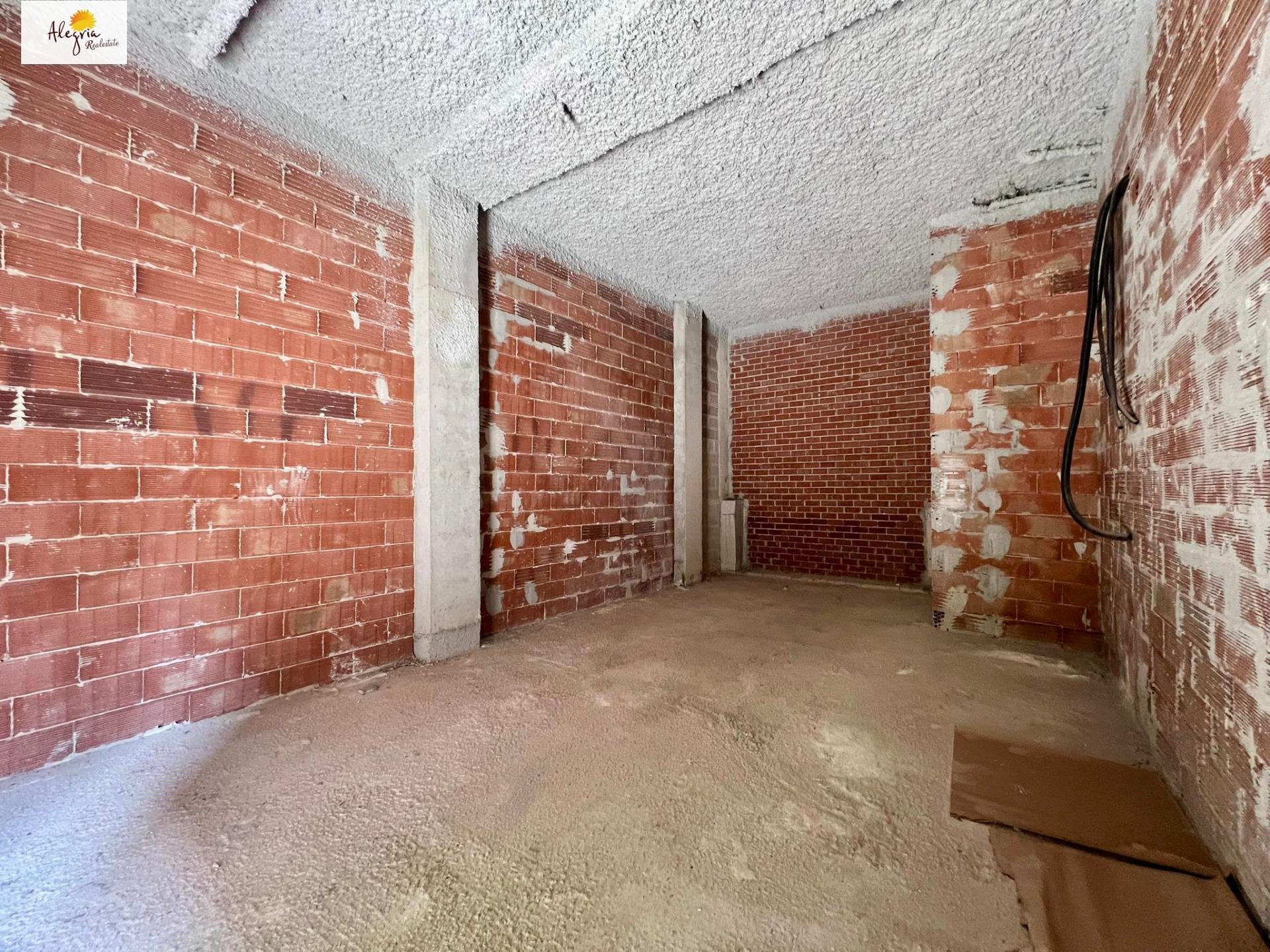 Liikekiinteistö Valencia, Espanja 1 makuuhuone, 44 m2 No. 183021