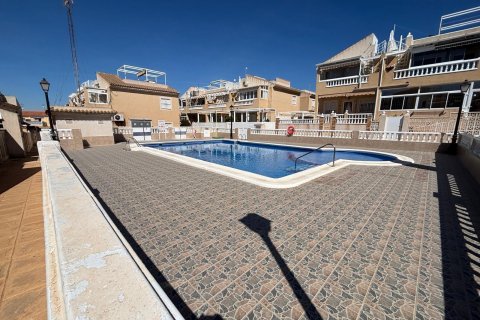 Bungalow zum Verkauf in Torrevieja, Alicante, Spanien 1 Schlafzimmer, 76 m2 Nr. 183020 - Foto 2