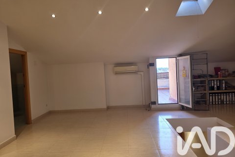 Dúplex en venta en Balaguer, Lérida, España 4 dormitorios, 218 m2 No. 152504 - foto 8