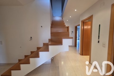 Dúplex en venta en Balaguer, Lérida, España 4 dormitorios, 218 m2 No. 152504 - foto 2