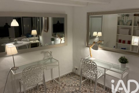 Liikekiinteistö Barcelona, Espanja 130 m2 No. 152506