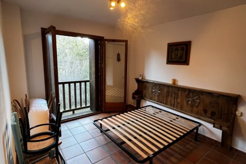 Dom w Girona, Hiszpania 4 sypialnie, 253 mkw. nr 152509 – zdjęcie 9