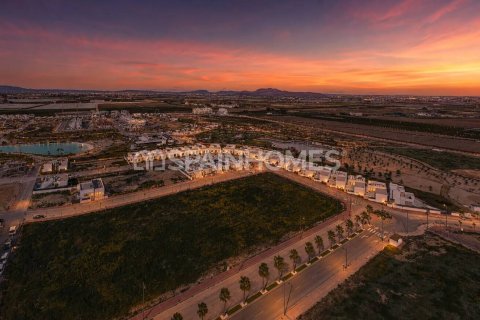Продажа виллы в Торре-Пачеко, Мурсия, Испания 3 спальни, 242м2 №183650 - фото 10