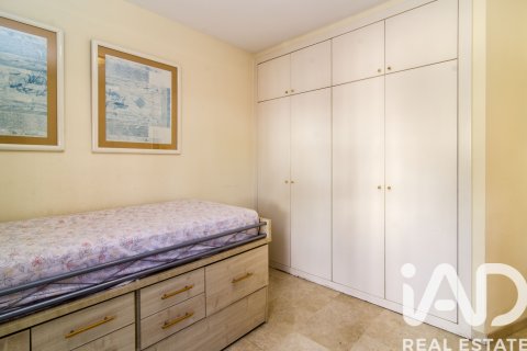 Kaupunkipientalo myytävänä Sitges, Barcelona, Espanja, 5 makuuhuonetta, 201 m2 No. 172789 - kuva 19