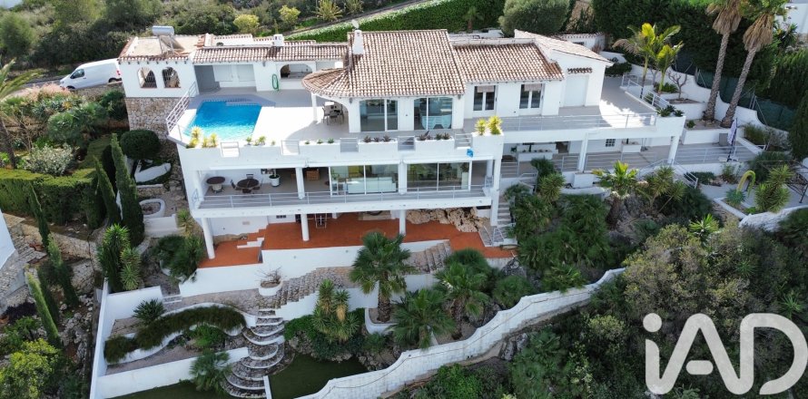Casa a Pego, Alicante, Spagna 5 camere da letto, 400 mq. N° 172792