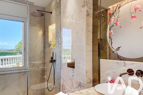 Сasa en venta en Vilanova i la Geltrú, Barcelona, España 6 dormitorios, 685 m2 No. 172788 - foto 9
