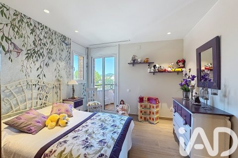 Сasa en venta en Vilanova i la Geltrú, Barcelona, España 6 dormitorios, 685 m2 No. 172788 - foto 25