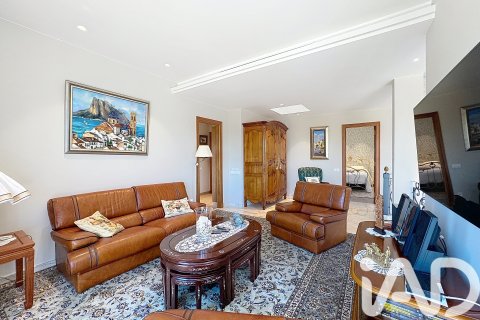 Сasa en venta en Vilanova i la Geltrú, Barcelona, España 6 dormitorios, 685 m2 No. 172788 - foto 18