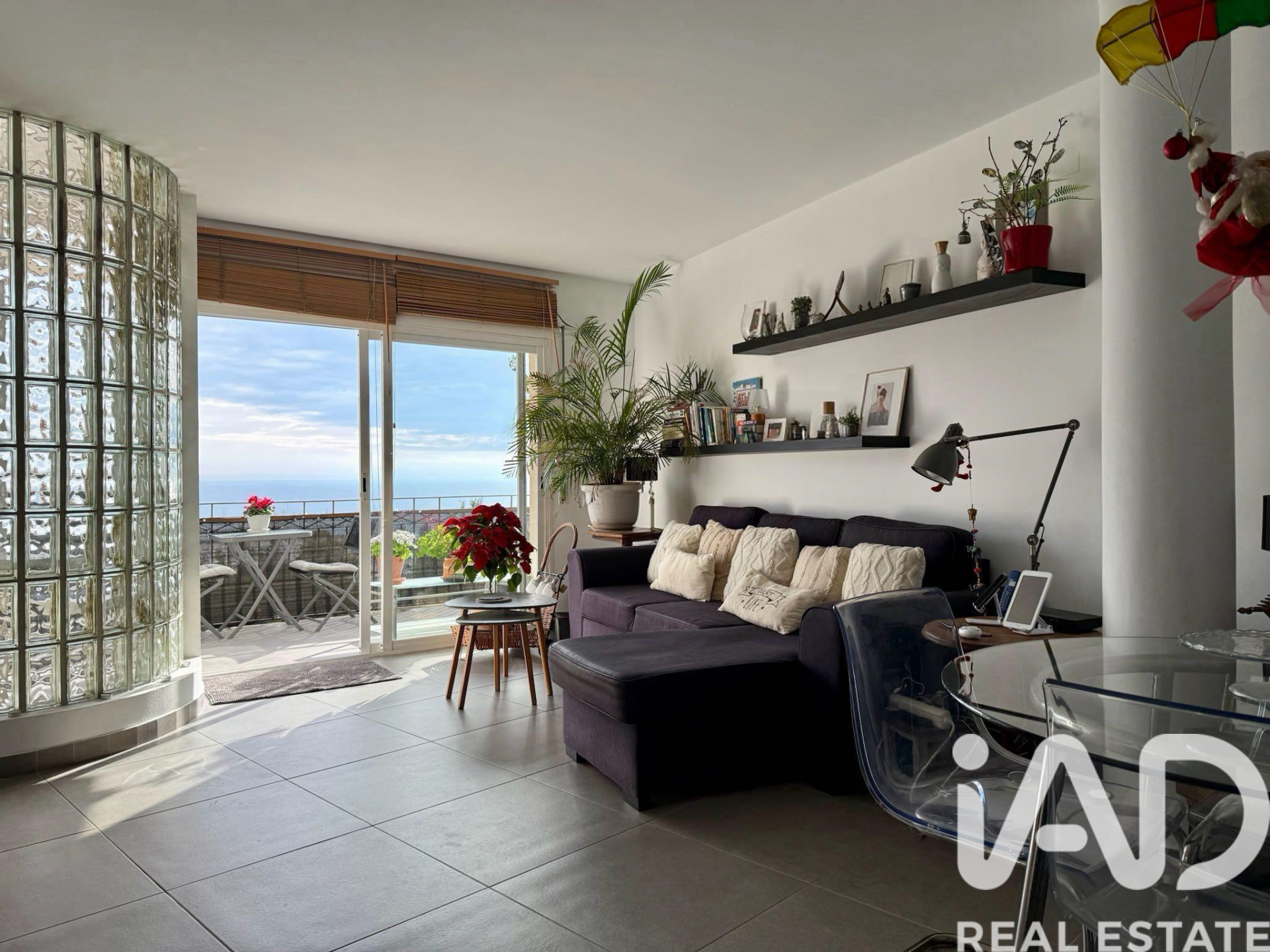 Penthouse in Sant Andreu de Llavaneres, Barcelona, Spain 2 bedrooms, 160 sq.m. No. 172787
