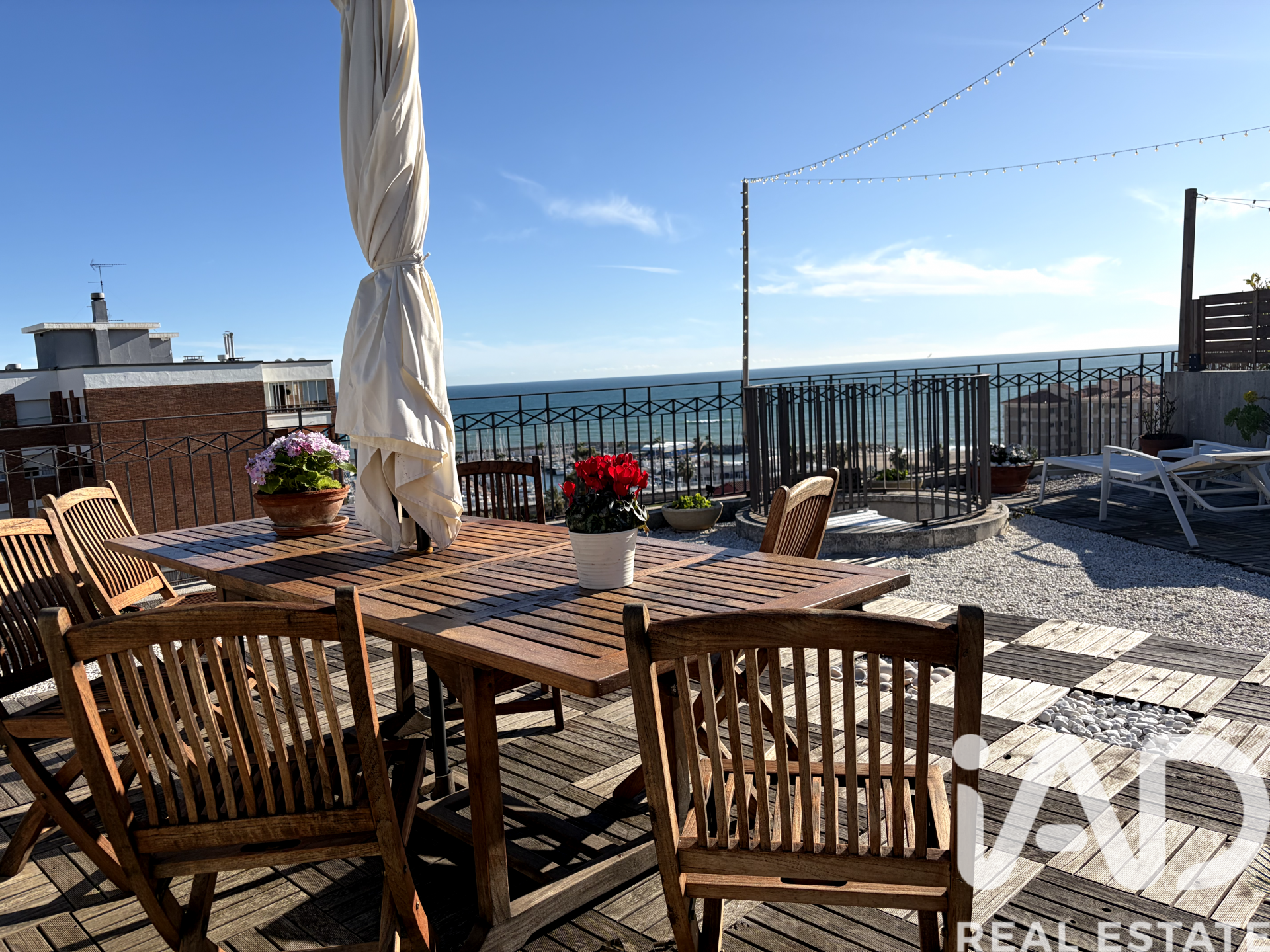 Penthouse in Sant Andreu de Llavaneres, Barcelona, Spain 2 bedrooms, 160 sq.m. No. 172787