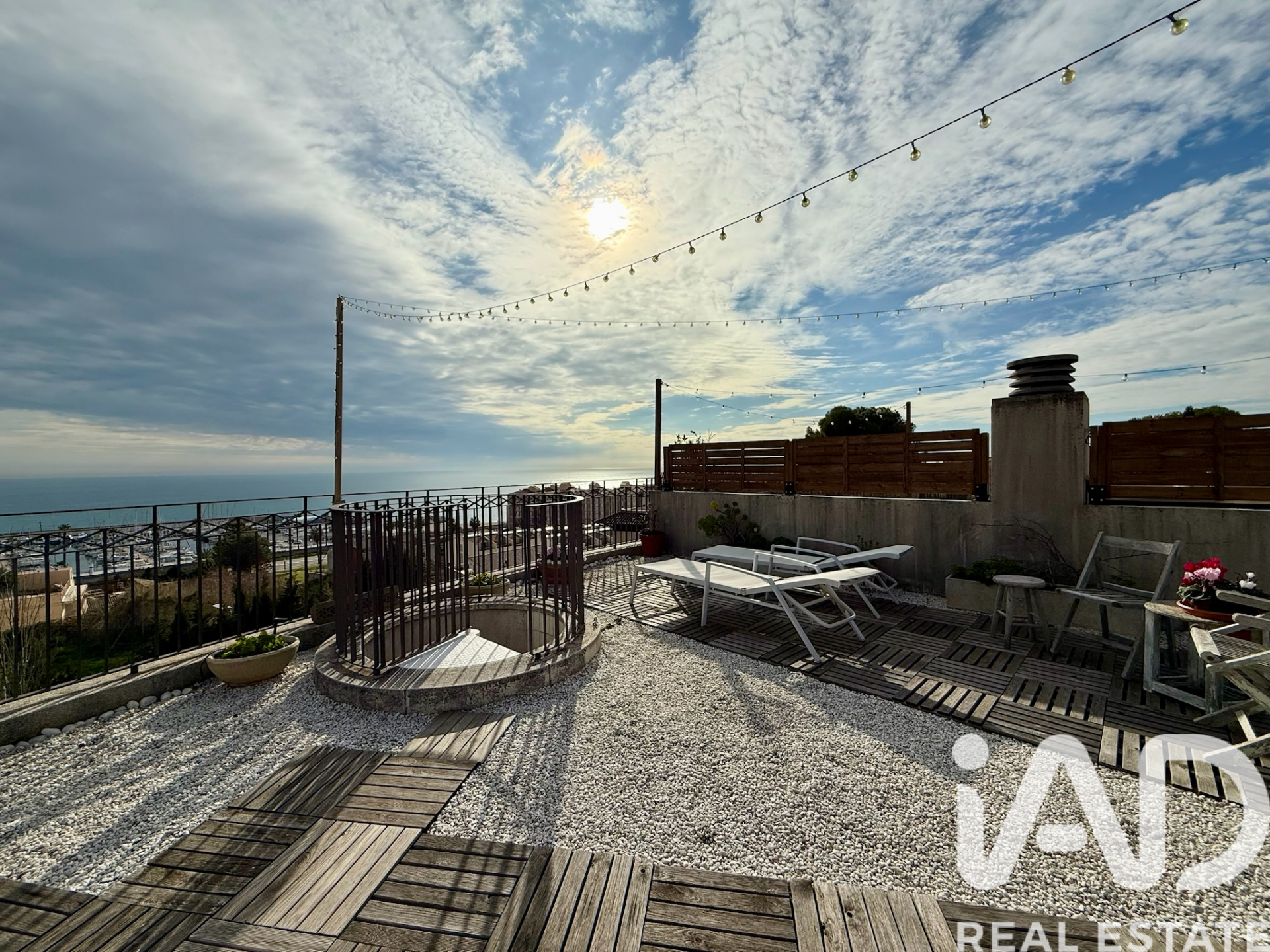 Penthouse in Sant Andreu de Llavaneres, Barcelona, Spain 2 bedrooms, 160 sq.m. No. 172787