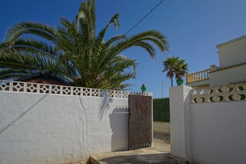 Villa for sale Denia, Alicante, Spain 3 bedrooms, 75 sq.m. No. 78839 - photo 3