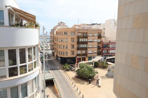 Kattohuoneisto myytävänä Torrevieja, Alicante, Espanja, 3 makuuhuonetta, 128 m2 No. 194183 - kuva 16