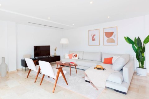 Villa for sale in Altea, Alicante, Spain 4 bedrooms, 405 sq.m. No. 176548 - photo 7