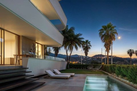Apartment for sale in Estepona, Malaga, Spain 3 bedrooms, 105.59 sq.m. No. 193284 - photo 11