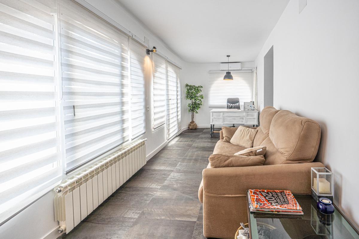 Villa in Calpe, Alicante, Spain 6 bedrooms, 350 sq.m. No. 80279