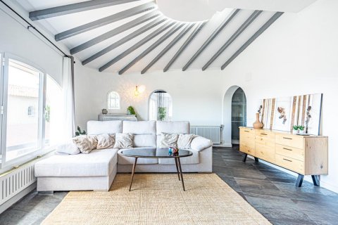 Huvila myytävänä Calpe, Alicante, Espanja, 6 makuuhuonetta, 350 m2 No. 80279 - kuva 4