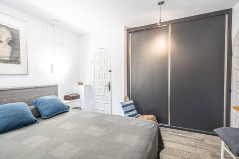 Huvila myytävänä Calpe, Alicante, Espanja, 6 makuuhuonetta, 350 m2 No. 80279 - kuva 26