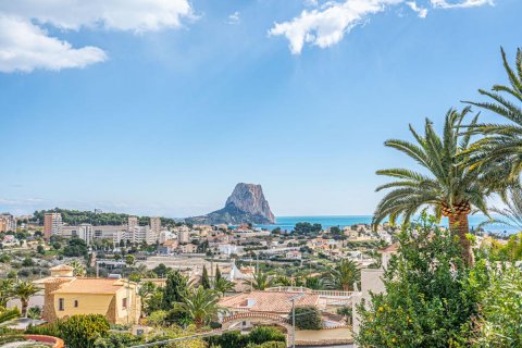Huvila myytävänä Calpe, Alicante, Espanja, 6 makuuhuonetta, 350 m2 No. 80279 - kuva 1