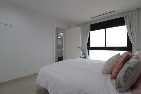 Villa en venta en Benijófar, Alicante, España 3 dormitorios, 103 m2 No. 161053 - foto 15