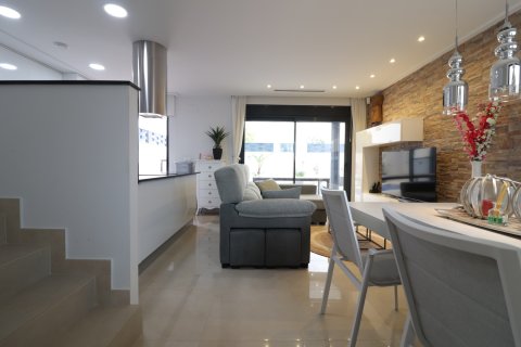 Villa en venta en Benijófar, Alicante, España 3 dormitorios, 103 m2 No. 161053 - foto 6