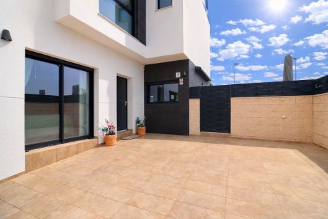 Villa en venta en Benijófar, Alicante, España 3 dormitorios, 103 m2 No. 161053 - foto 5