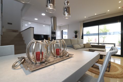 Villa en venta en Benijófar, Alicante, España 3 dormitorios, 103 m2 No. 161053 - foto 3