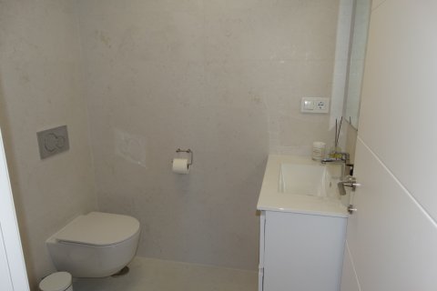 Продажа квартиры в Пилар де ла Орадада, Аликанте, Испания 3 спальни, 80м2 №161054 - фото 10