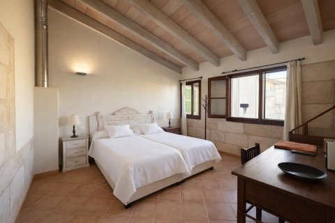 Radhus för uthyrning i Sa Pobla, Mallorca, Spanien 3 sovrum, 224 kvm. Nr. 161050 - foto 9