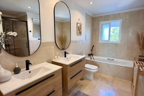 Appartamento in vendita a Mijas, Malaga, Spagna 3 camere da letto, 250 mq. N° 172692 - foto 17