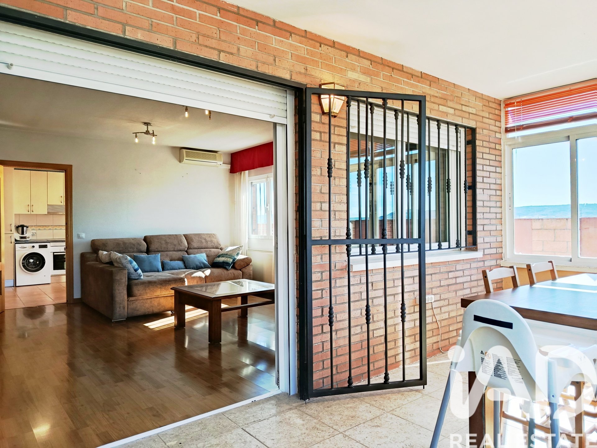 Casa a Meco, Madrid, Spagna 4 camere da letto, 252 mq. N° 172697