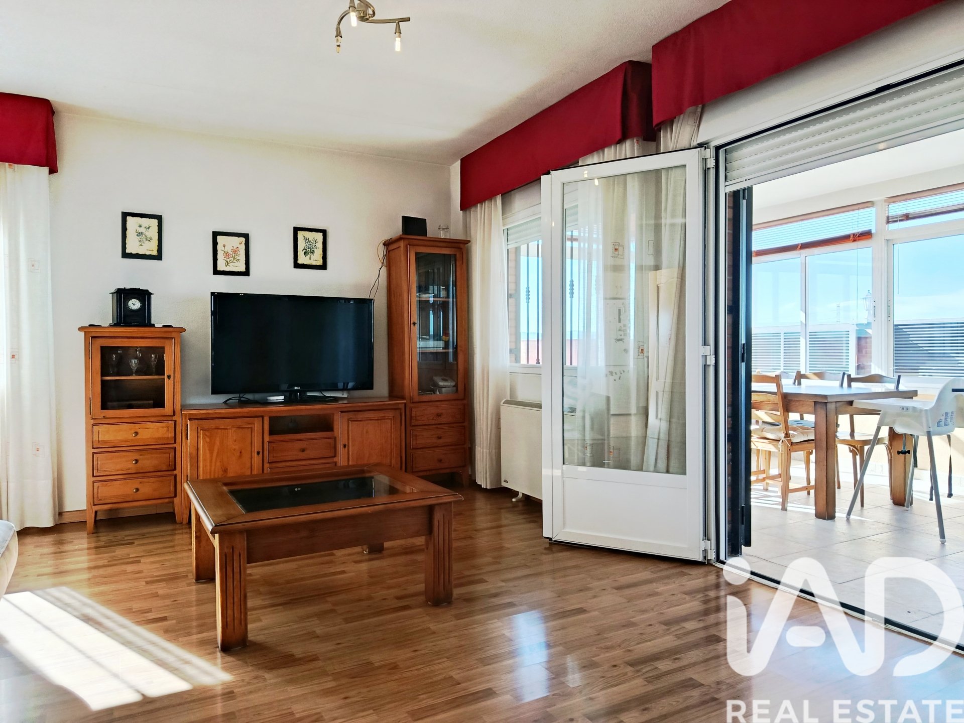 Casa a Meco, Madrid, Spagna 4 camere da letto, 252 mq. N° 172697