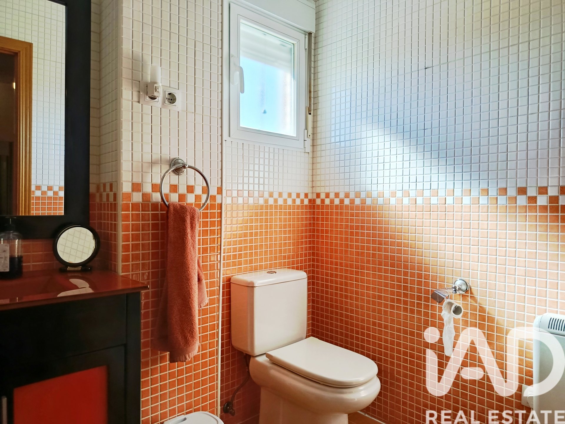 Casa a Meco, Madrid, Spagna 4 camere da letto, 252 mq. N° 172697