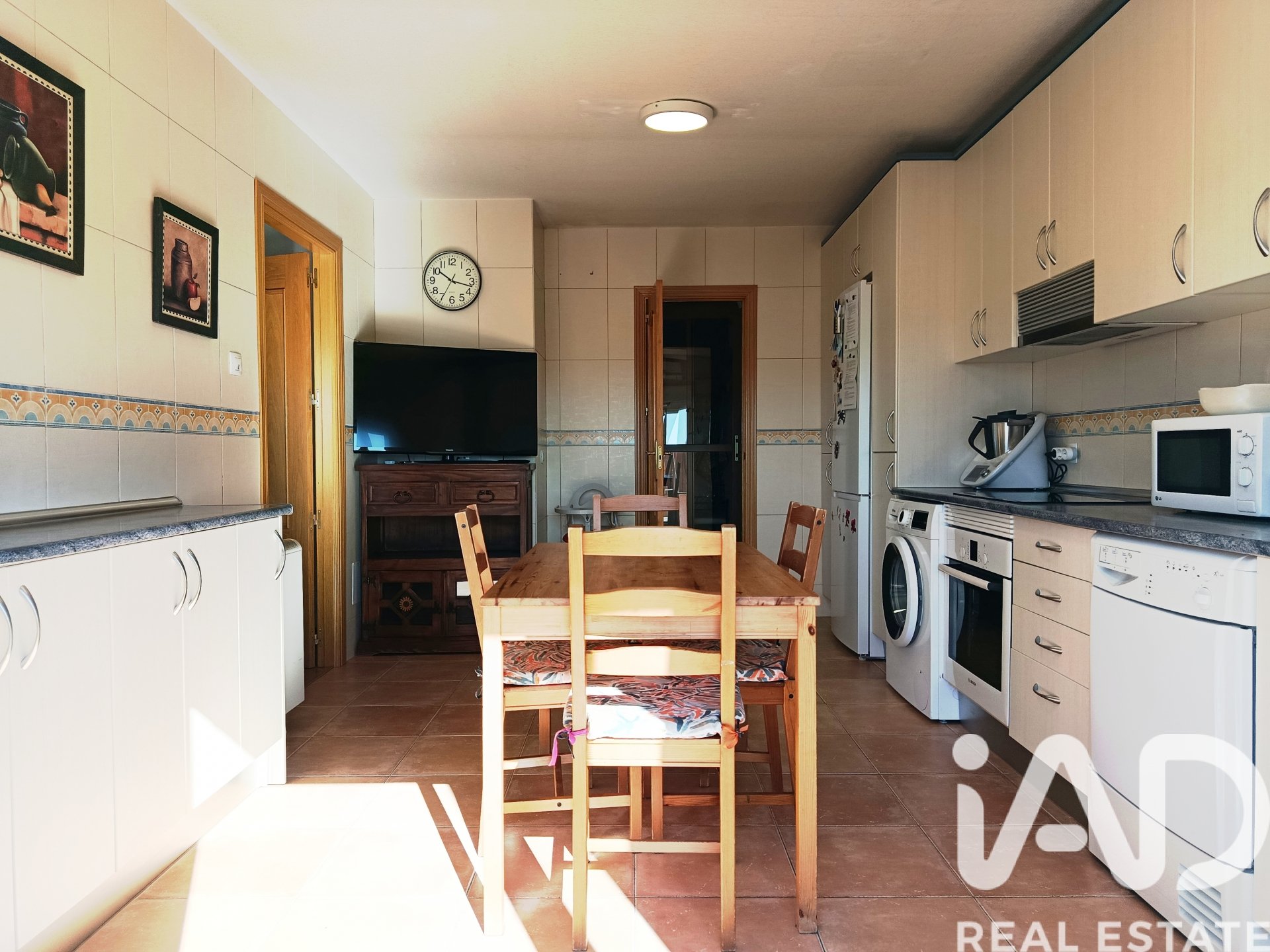 Casa a Meco, Madrid, Spagna 4 camere da letto, 252 mq. N° 172697