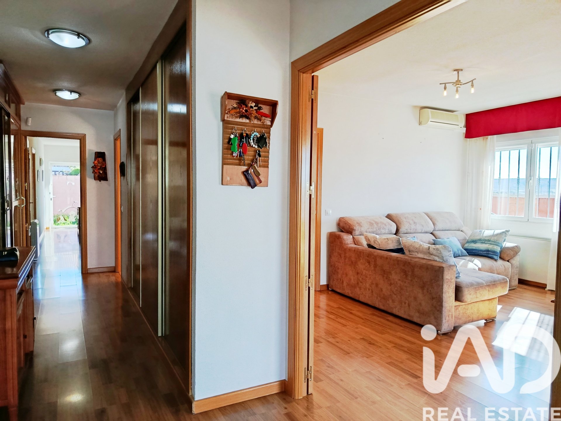 Casa a Meco, Madrid, Spagna 4 camere da letto, 252 mq. N° 172697
